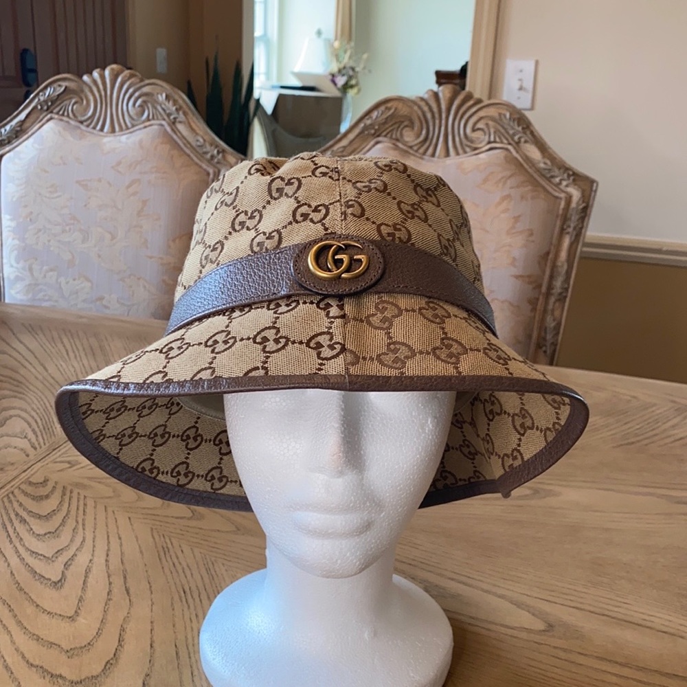 ❤️ Authenic Gucci Brown and Tan Monogram Hat